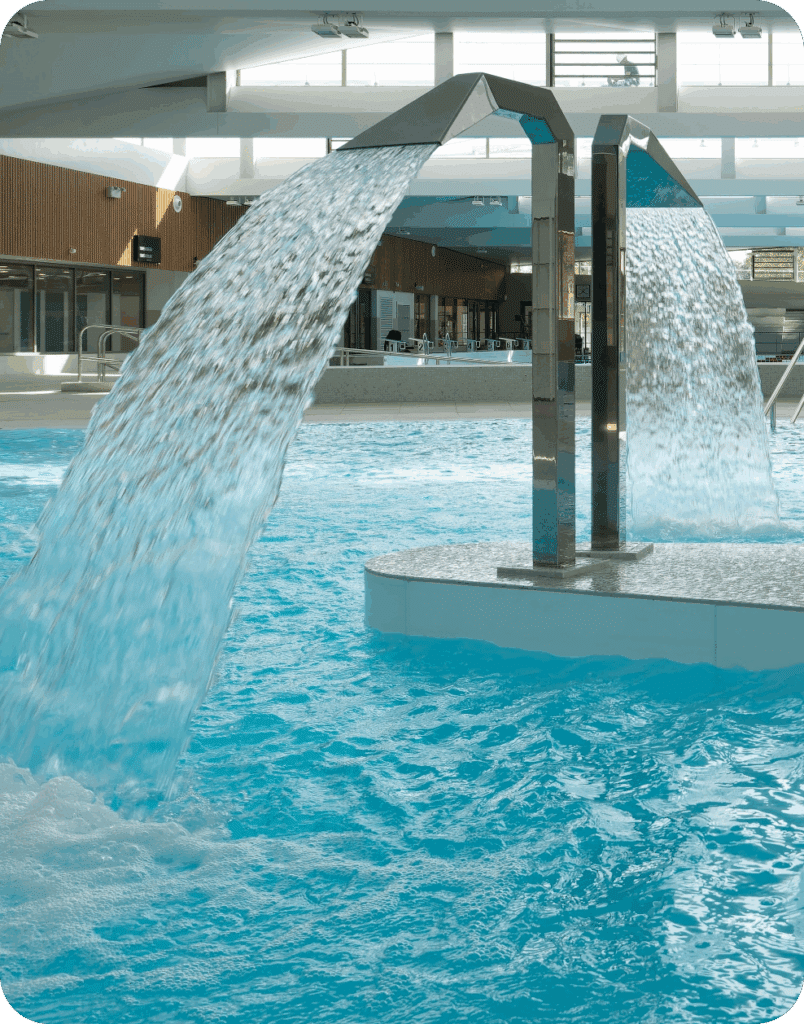 Piscine La Bourgonnirenull